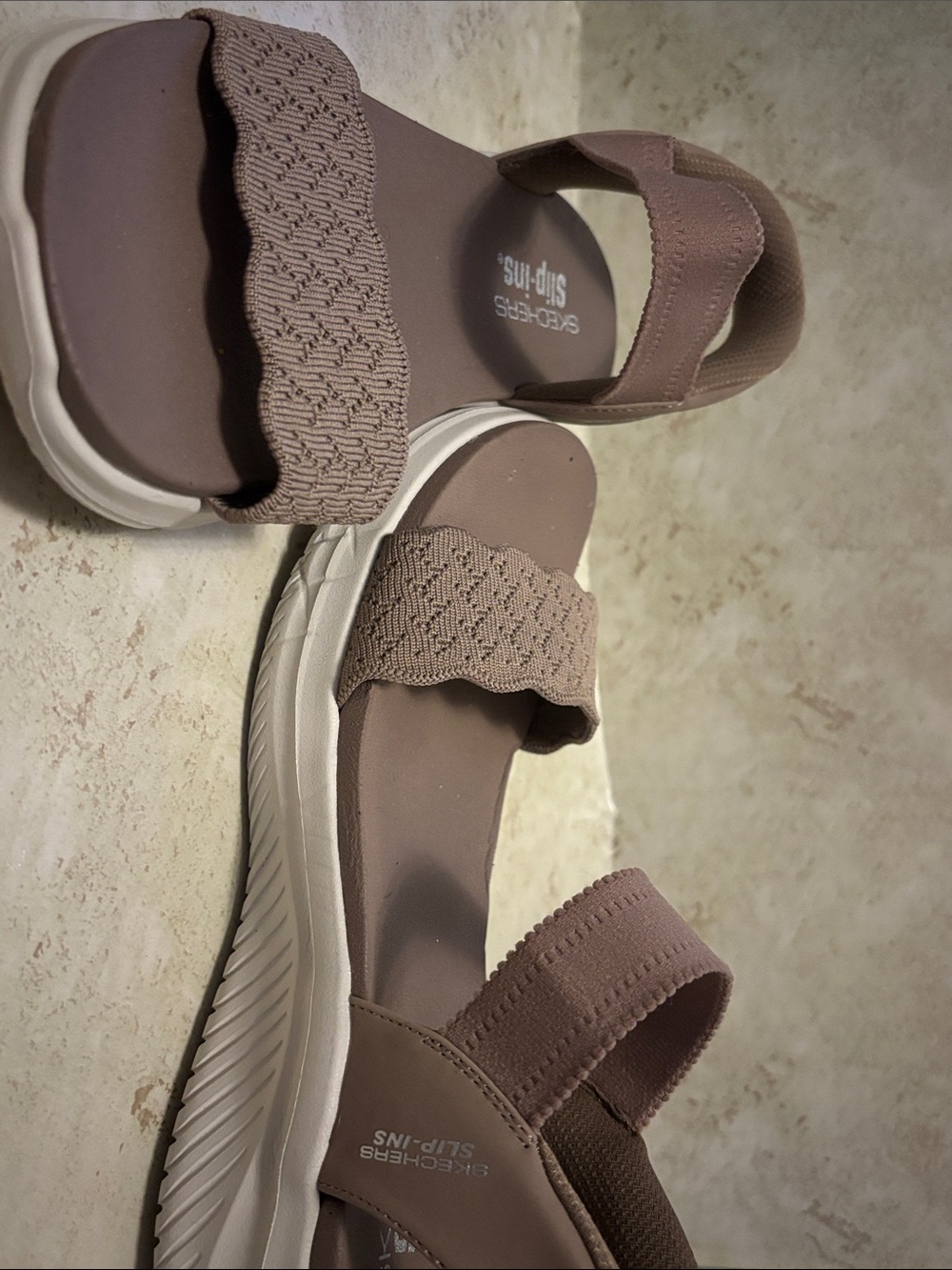 Skechers Women's Mauve Stretch Strap Sandals